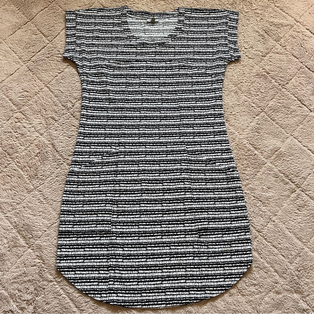 T by Talbots Stretch Lightweight Dress Athleisure Minimalist Preppy Size SP